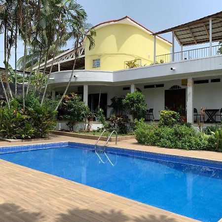 Gaïa's Garden Bed&Breakfast Abidjan Exterior foto