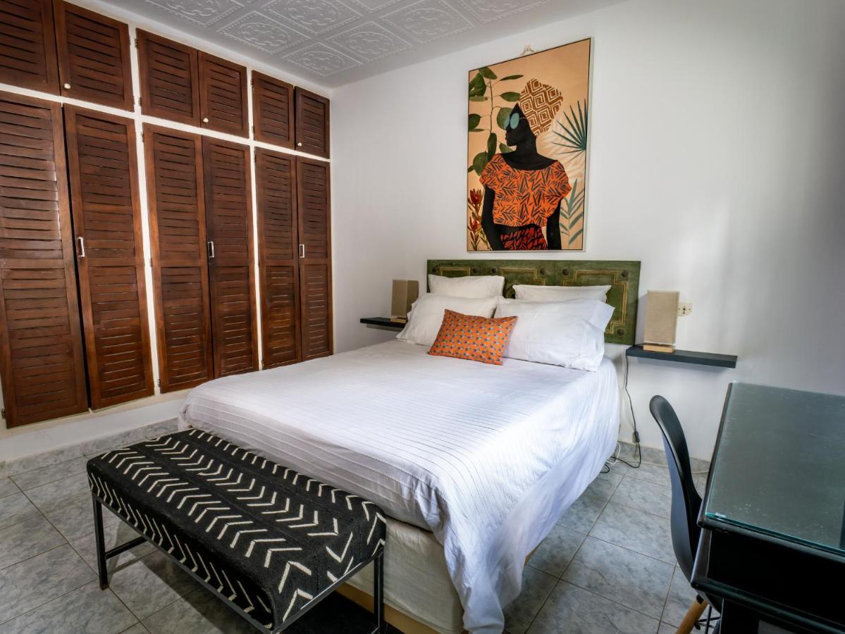 Gaïa's Garden Bed&Breakfast Abidjan Exterior foto