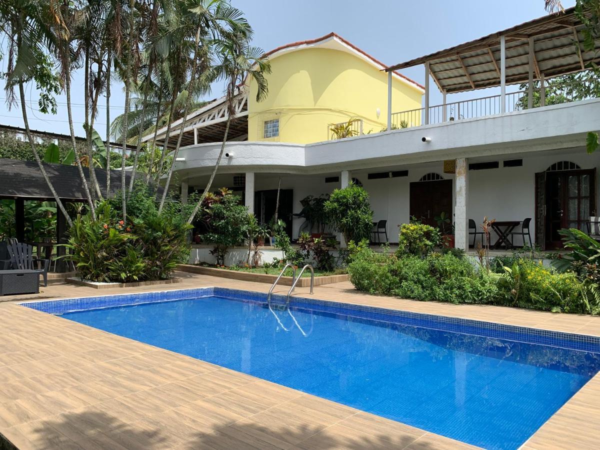 Gaïa's Garden Bed&Breakfast Abidjan Exterior foto