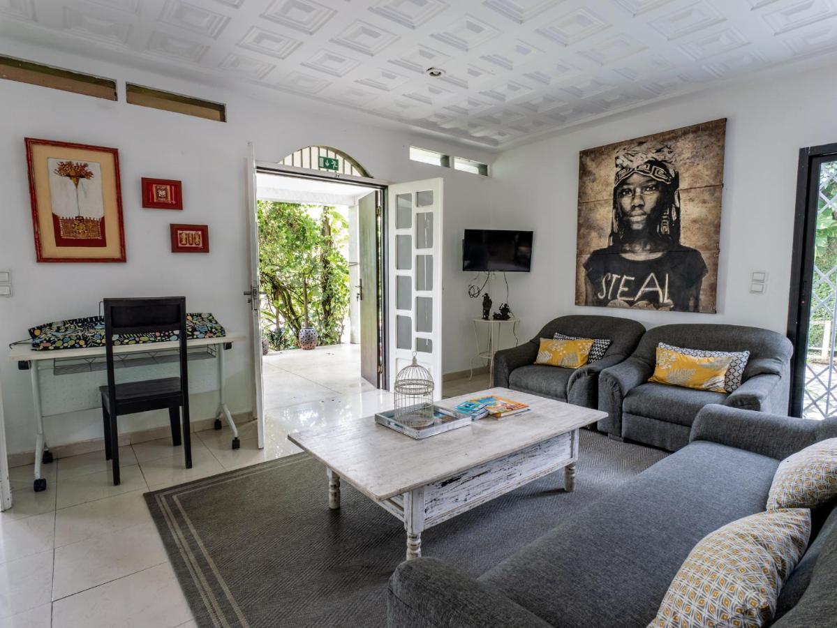 Gaïa's Garden Bed&Breakfast Abidjan Exterior foto